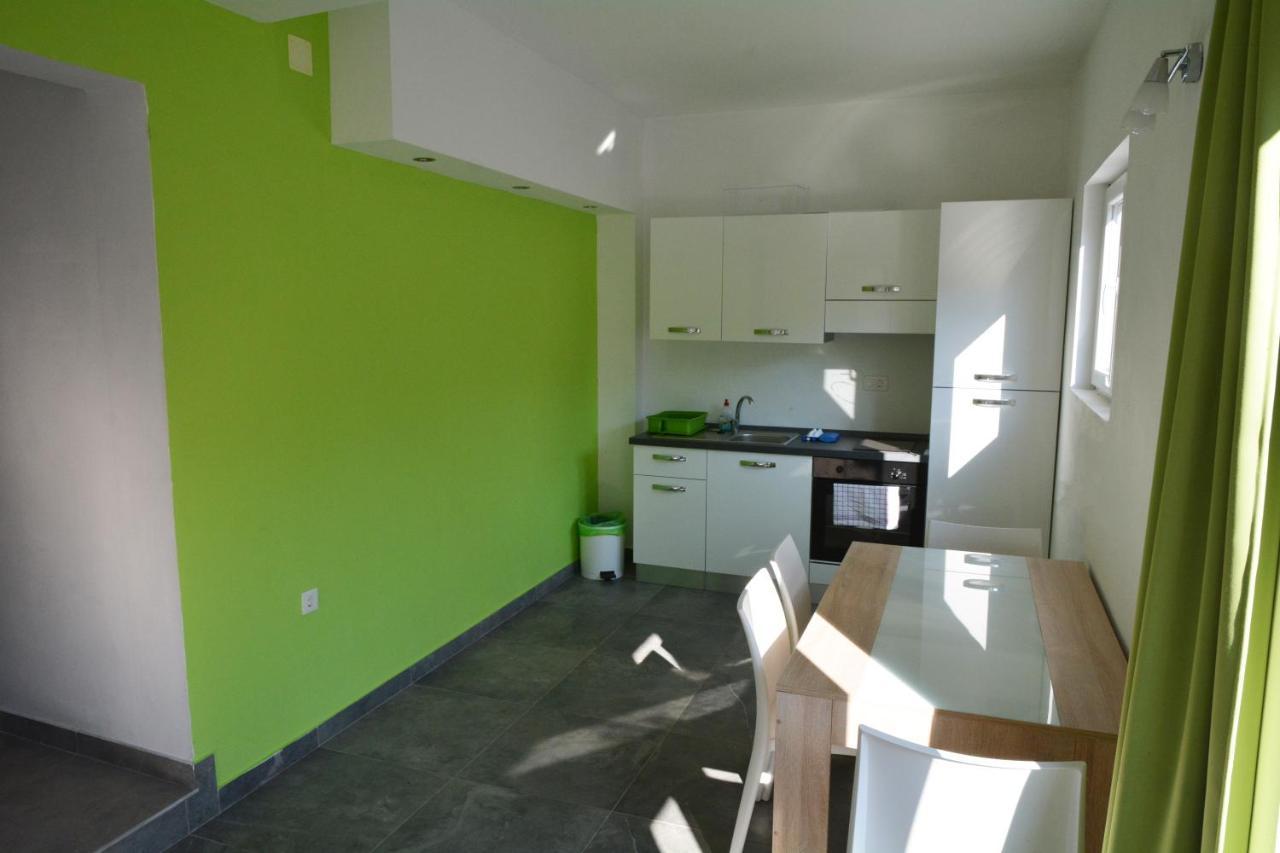 Apartments Dubas Оребич Екстер'єр фото
