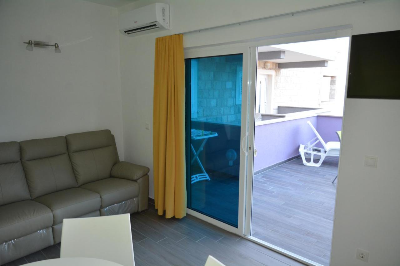 Apartments Dubas Оребич Екстер'єр фото