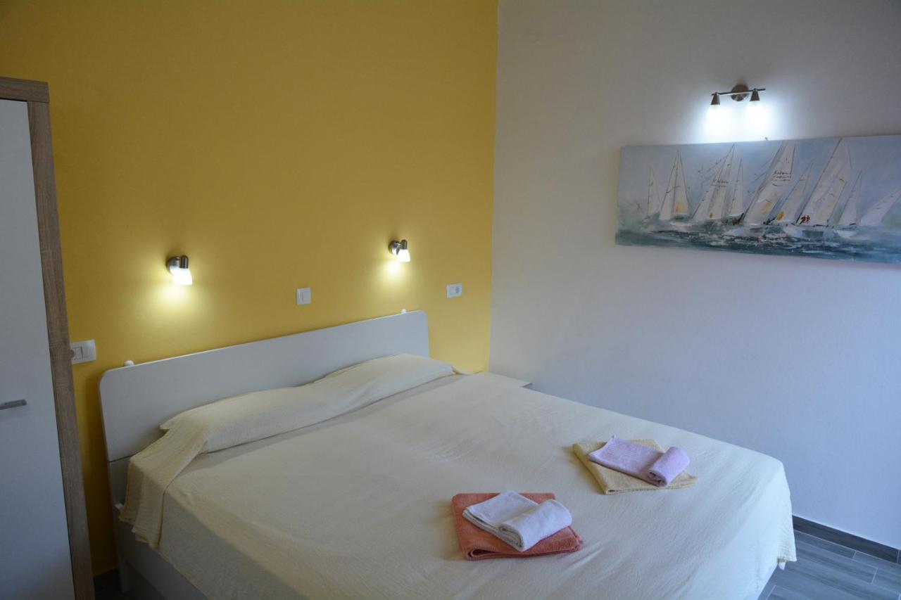 Apartments Dubas Оребич Екстер'єр фото